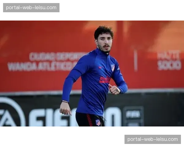 马竞攻势足球转型遇挑战 西蒙尼中场年轻化进程阶段性复盘 马竞攻势足球转型遇挑战 西蒙尼中场年轻化进程阶段性复盘